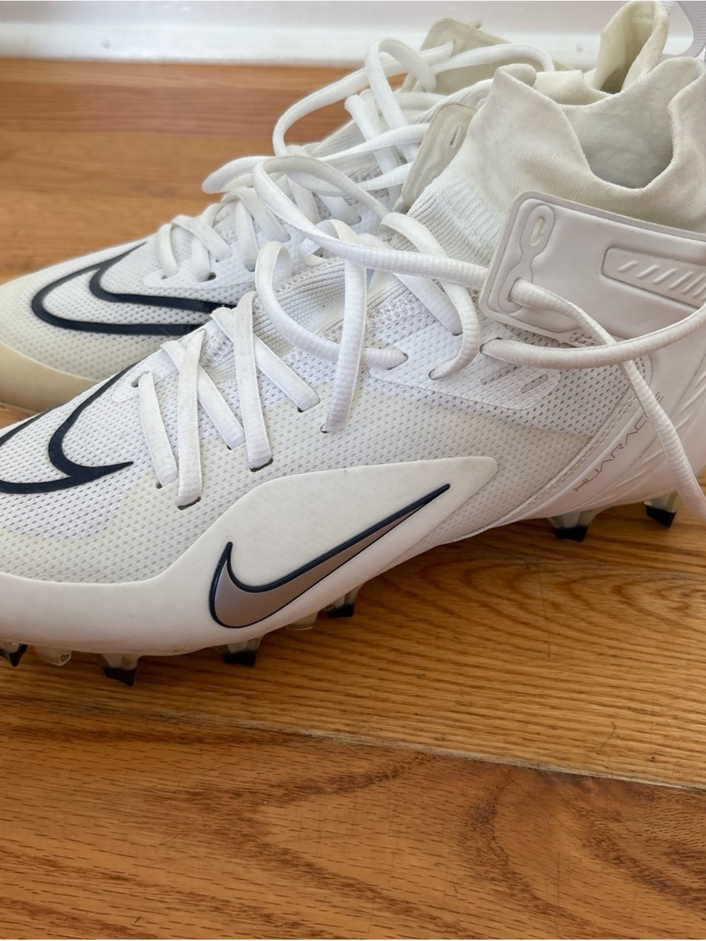 Nike White Lacrosse Cleats with Navy Accents